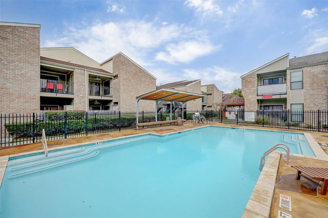 8100 Cambridge Street 125, Houston, TX 77054