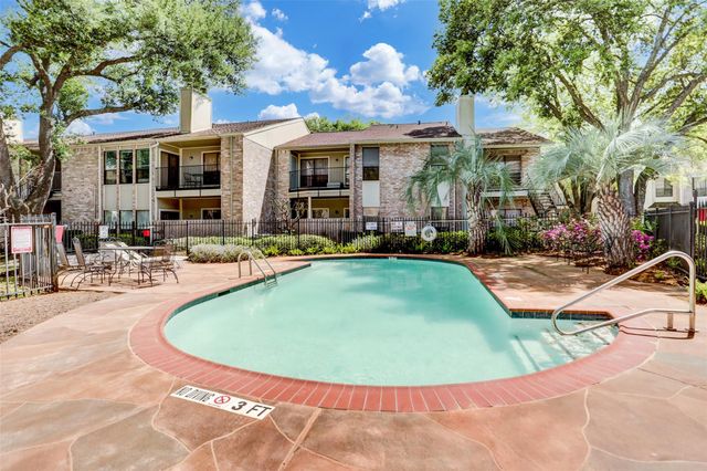 8100 Cambridge Street 125, Houston, TX 77054