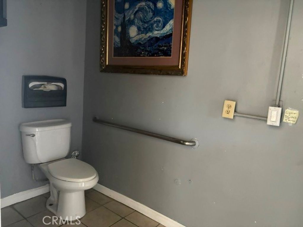 2705 Artesia Boulevard, Redondo Beach, CA 90278 — exterior