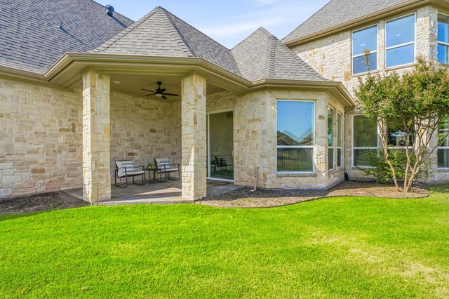 2414 Vineyard Drive, Granbury, TX 76048