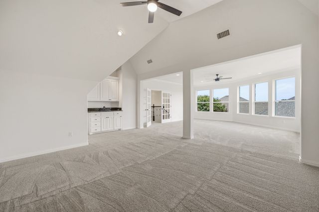 2414 Vineyard Drive, Granbury, TX 76048