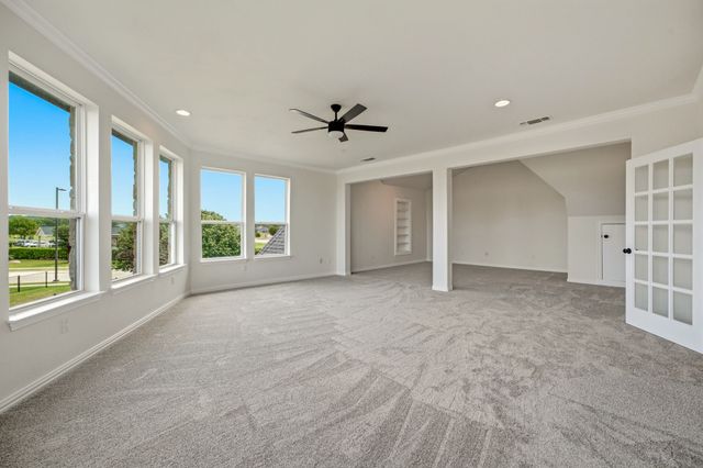 2414 Vineyard Drive, Granbury, TX 76048