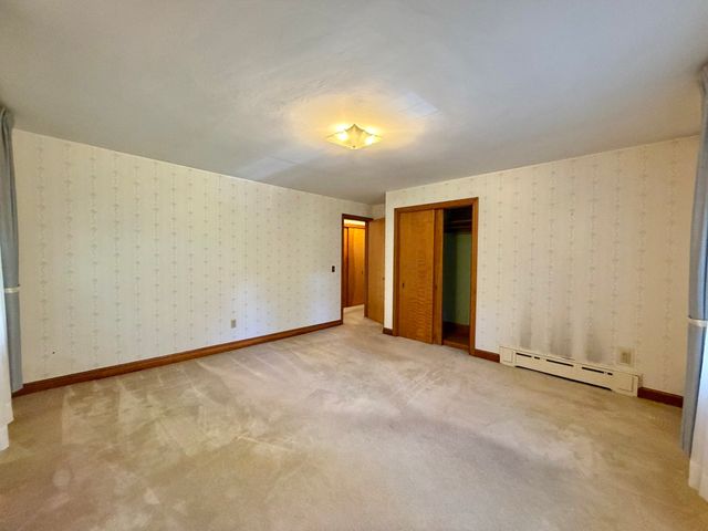 400 Shearer St, Palmer, MA 01069
