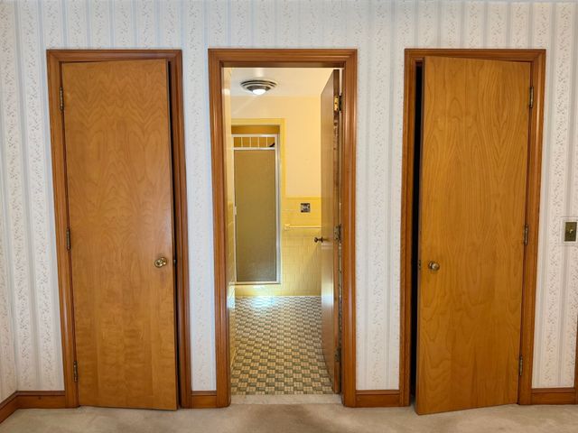 400 Shearer St, Palmer, MA 01069