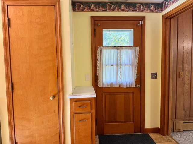 400 Shearer St, Palmer, MA 01069