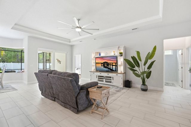 24 SPRING STREET, Palm Coast, FL 32164