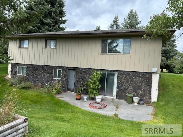 643 W 100 S, Blackfoot, ID 83221