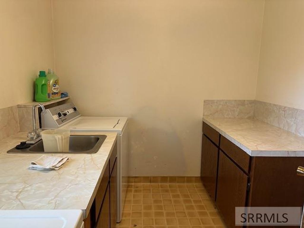 Image 28 of property listing at 643 W 100 S, Blackfoot, ID 83221