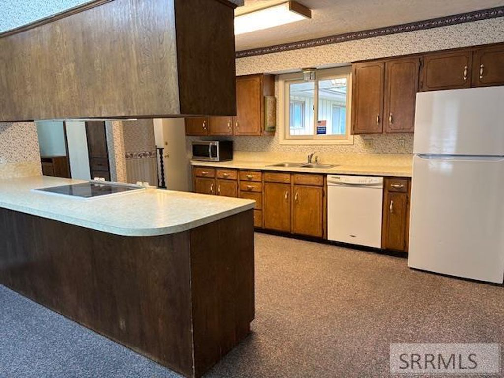 Image 8 of property listing at 643 W 100 S, Blackfoot, ID 83221