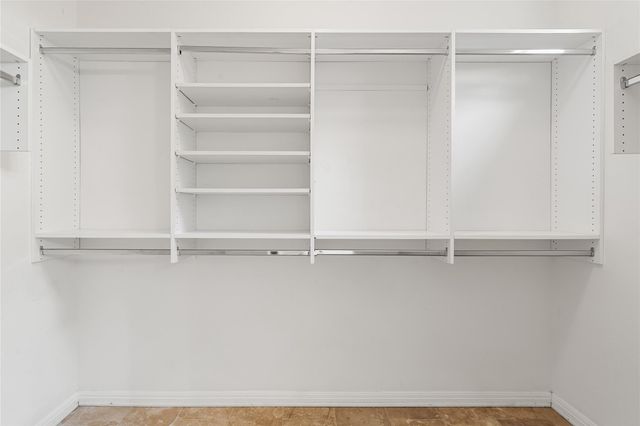 103 Harness LN, Georgetown, TX 78633