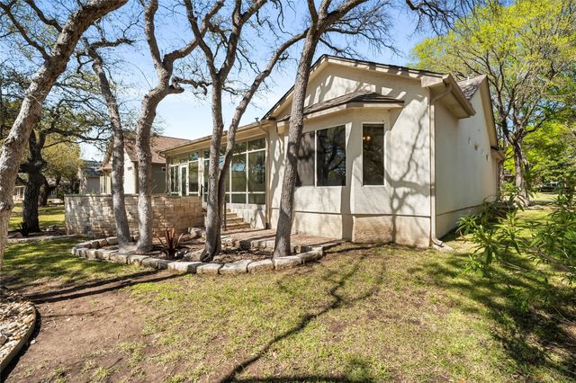 103 Harness LN, Georgetown, TX 78633