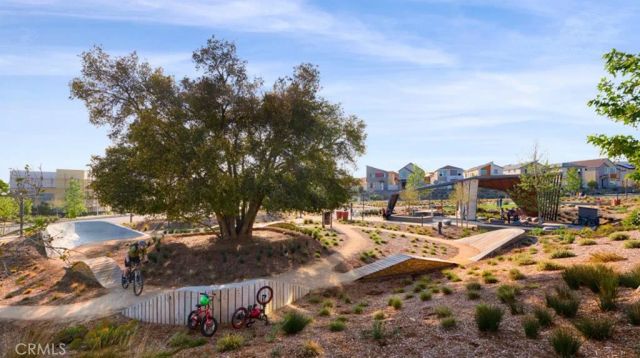 27477 Red Alder Lane, Valencia, CA 91381