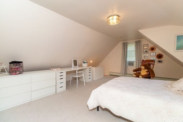 173 S River St, Marshfield, MA 02050