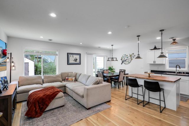 703 Surrey Avenue, Saint Paul, MN 55106