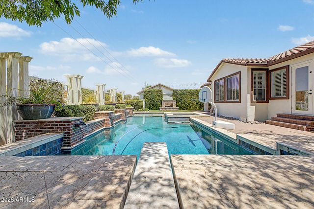 2850 E CAMELLIA Drive, Gilbert, AZ 85296