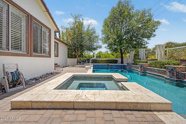 2850 E CAMELLIA Drive, Gilbert, AZ 85296