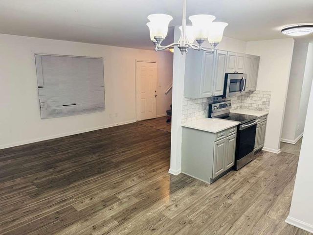 3759 Mulkey SW Circle, Marietta, GA 30008