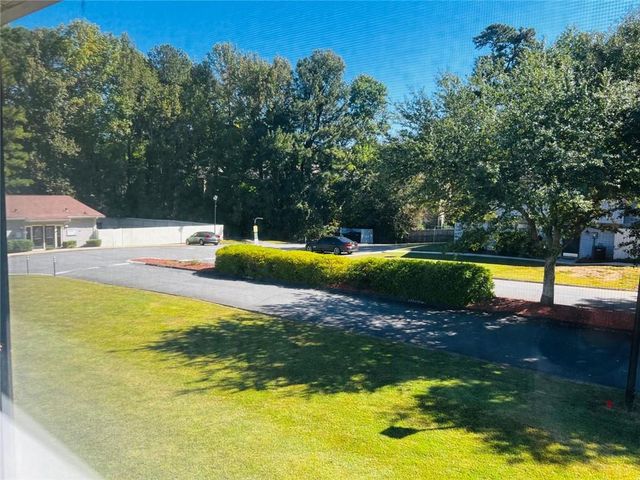 3759 Mulkey SW Circle, Marietta, GA 30008