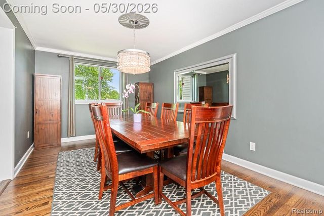 1847 Lyster Lane, Troy, MI 48085