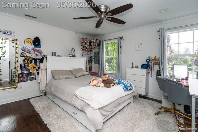 1847 Lyster Lane, Troy, MI 48085