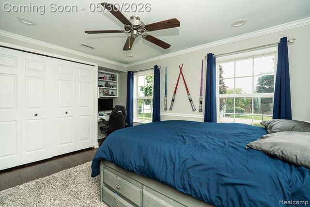 1847 Lyster Lane, Troy, MI 48085