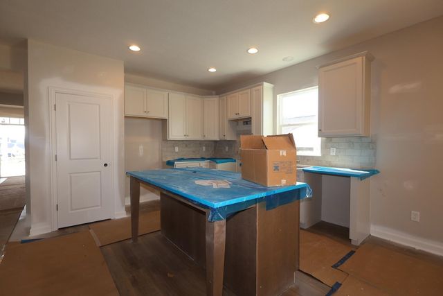 116 Ruby Road, Pataskala, OH 43062