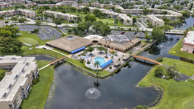 9141 Sunrise Lakes Boulevard 210, Sunrise, FL 33322