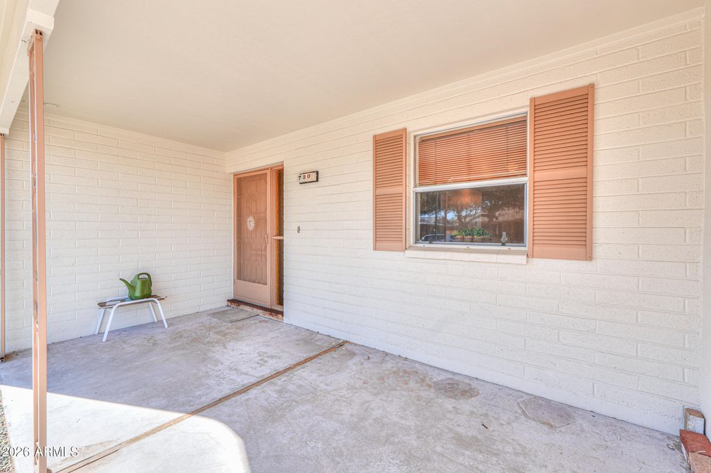 730 S PORTLAND --, Mesa, AZ 85206 — photo 2