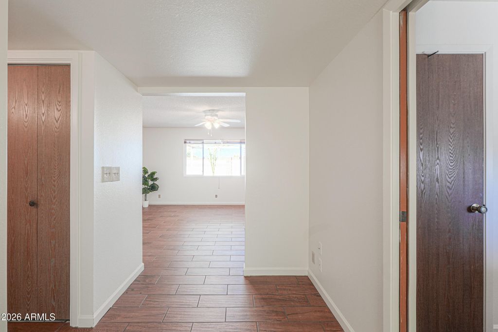 730 S PORTLAND --, Mesa, AZ 85206 — photo 3