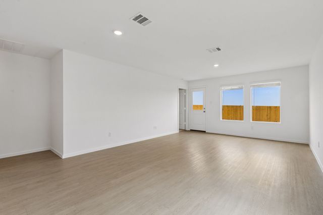 3108 LYNMAR Lane, Fort Worth, TX 76179