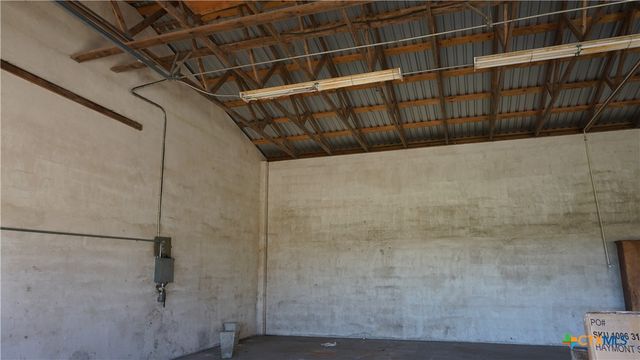 702 Clay Drive, Victoria, TX 77904