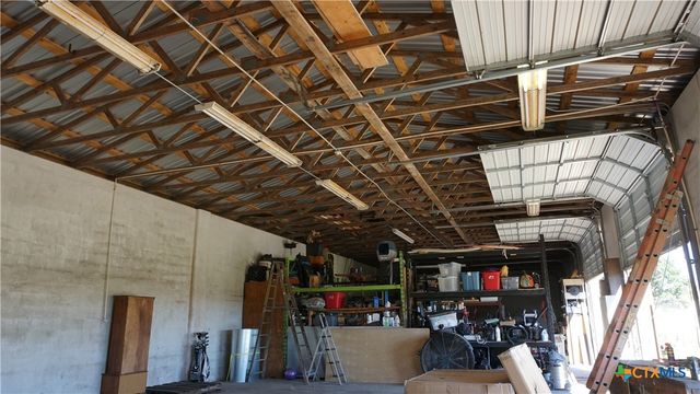 702 Clay Drive, Victoria, TX 77904