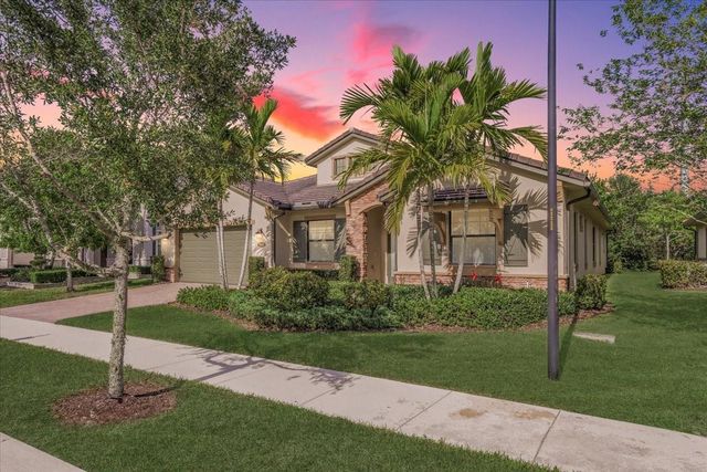 9010 E Watercrest Cir, Parkland, FL 33076