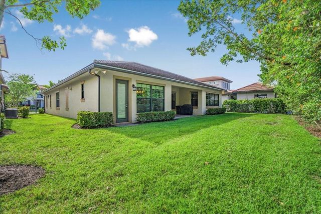 9010 E Watercrest Cir, Parkland, FL 33076
