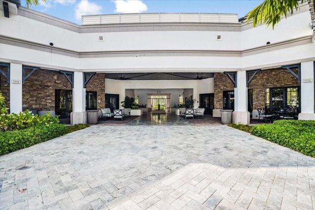 9010 E Watercrest Cir, Parkland, FL 33076