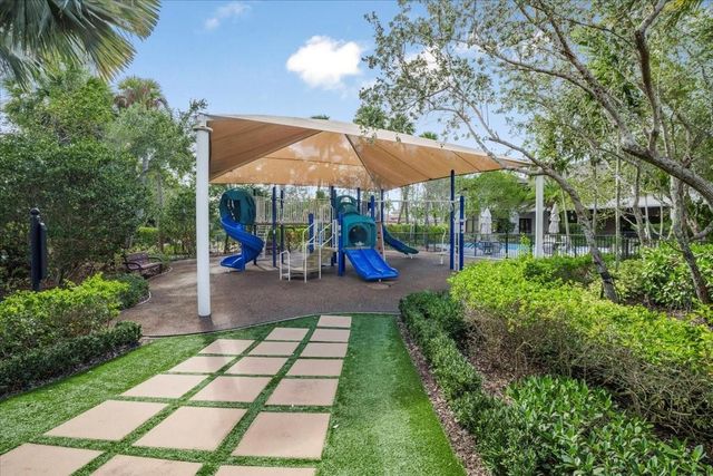 9010 E Watercrest Cir, Parkland, FL 33076