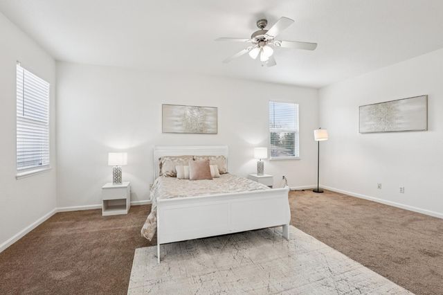 660 Bramblewood Ave, Lathrop, CA 95330