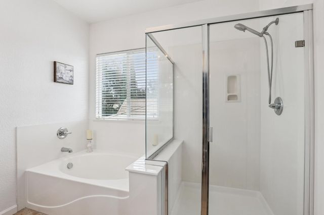 660 Bramblewood Ave, Lathrop, CA 95330