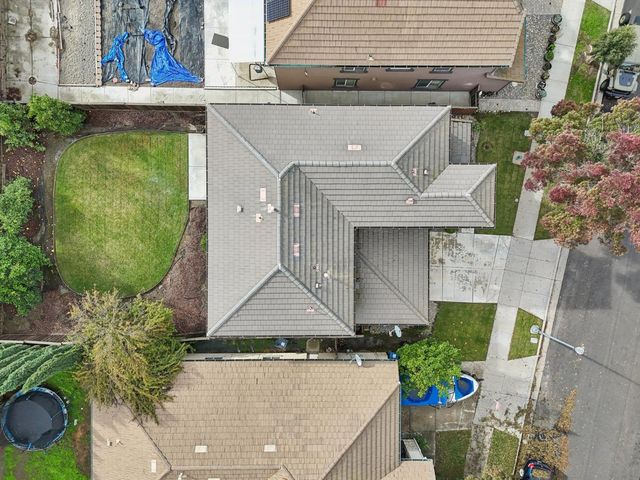 660 Bramblewood Ave, Lathrop, CA 95330