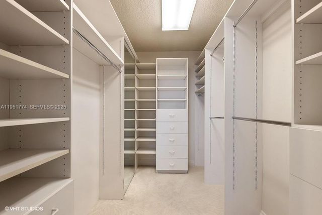 19707 Turnberry Way 4H, Aventura, FL 33180