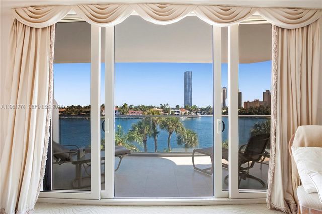 19707 Turnberry Way 4H, Aventura, FL 33180