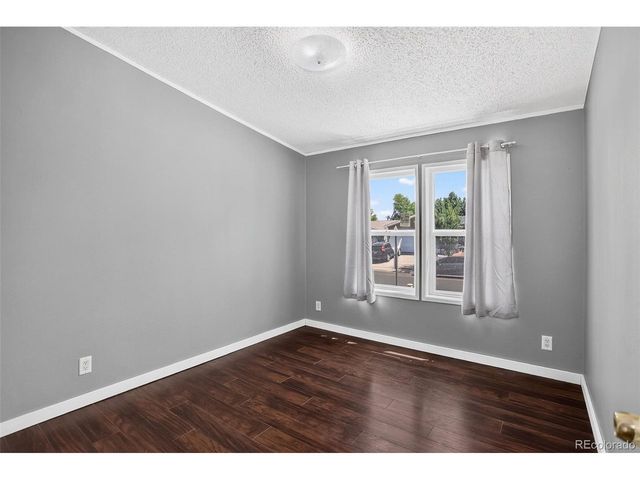 5665 Bryant St, Denver, CO 80221