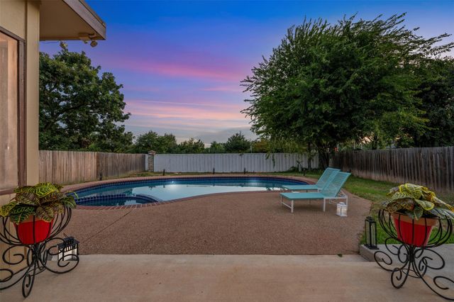 803 Brook Meadow TRL, Cedar Park, TX 78613