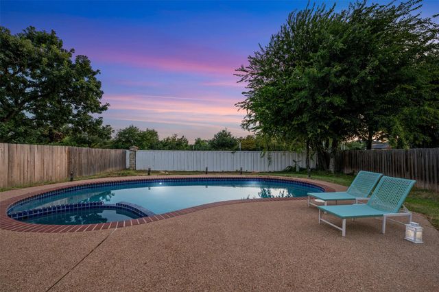 803 Brook Meadow TRL, Cedar Park, TX 78613