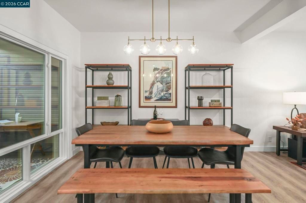 Image 13 of property listing at 1713 1713 Geary Rd, Walnut Creek, CA 94597