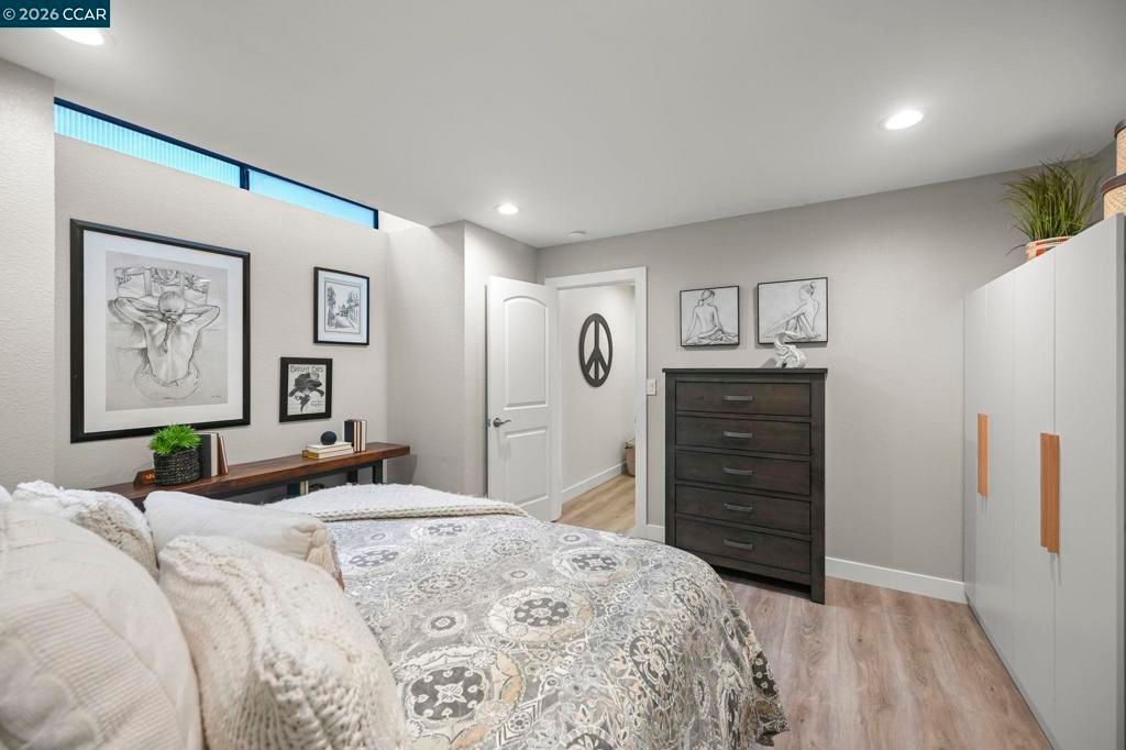 Image 29 of property listing at 1713 1713 Geary Rd, Walnut Creek, CA 94597