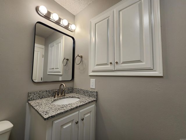 211 Burnt Rock Falls Road, Fairfield Bay, AR 72088