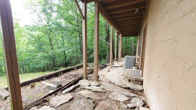 211 Burnt Rock Falls Road, Fairfield Bay, AR 72088