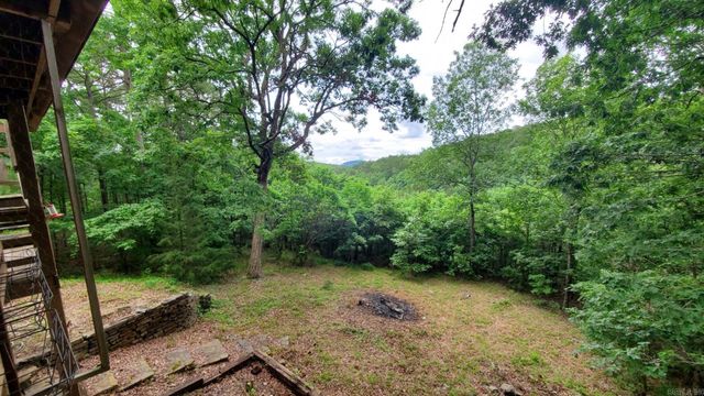 211 Burnt Rock Falls Road, Fairfield Bay, AR 72088
