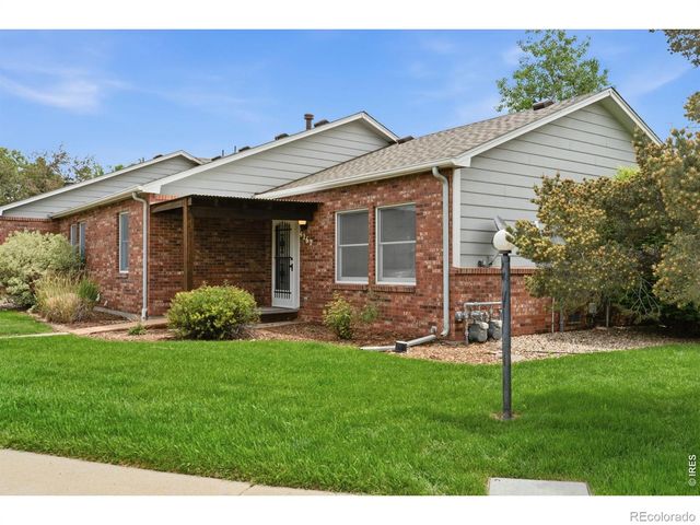 4262 Pin Oak Drive, Loveland, CO 80538